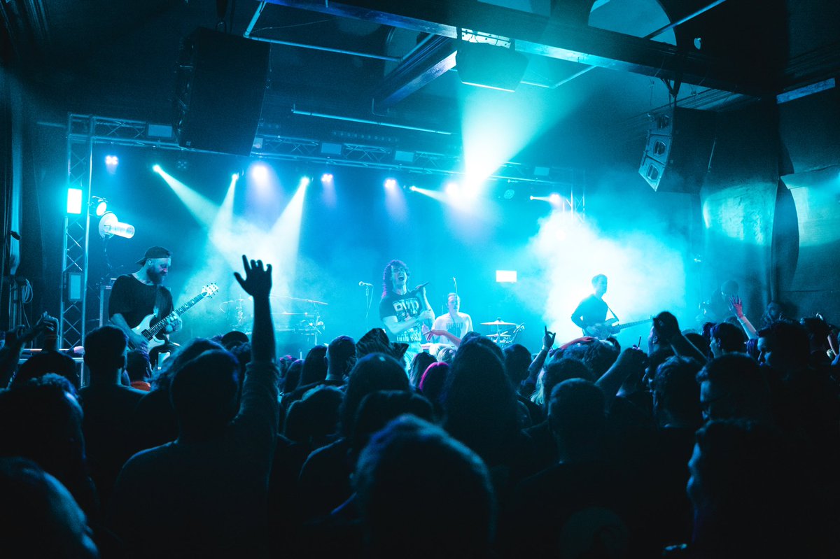 bpmedia_uk's tweet image. Photographer @DONBROCO last night. Was a sick gig!