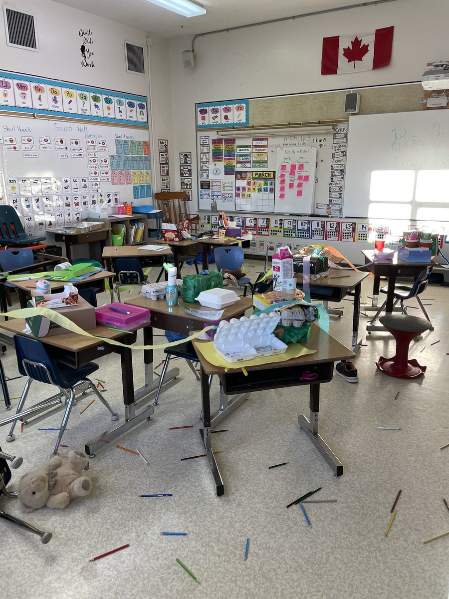 AmiskSchool's tweet photo. The leprechauns were up to no good at Amisk School this morning!! #amiskschool #btpstogether https://t.co/J5YGmKUu8C