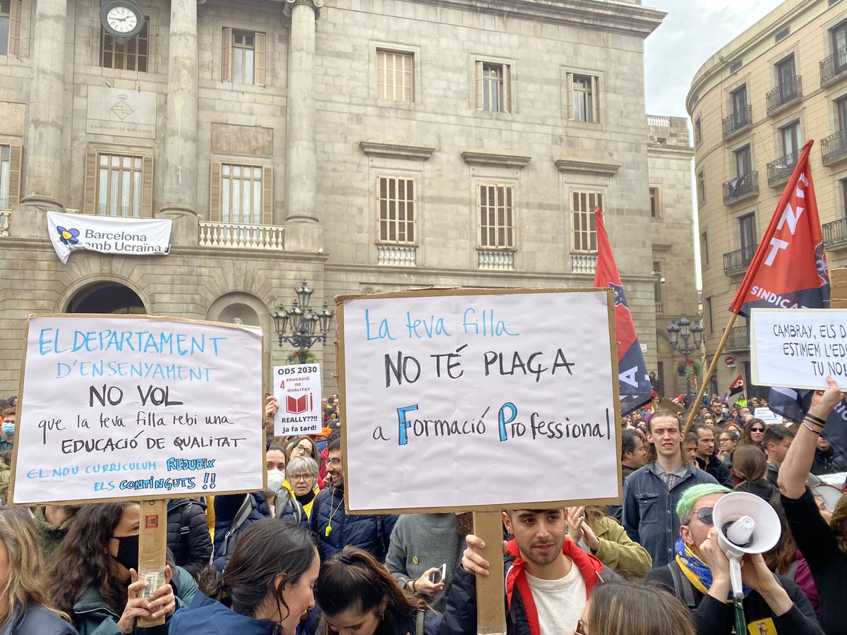 Assemblea Sant Pol de Mar tweet media