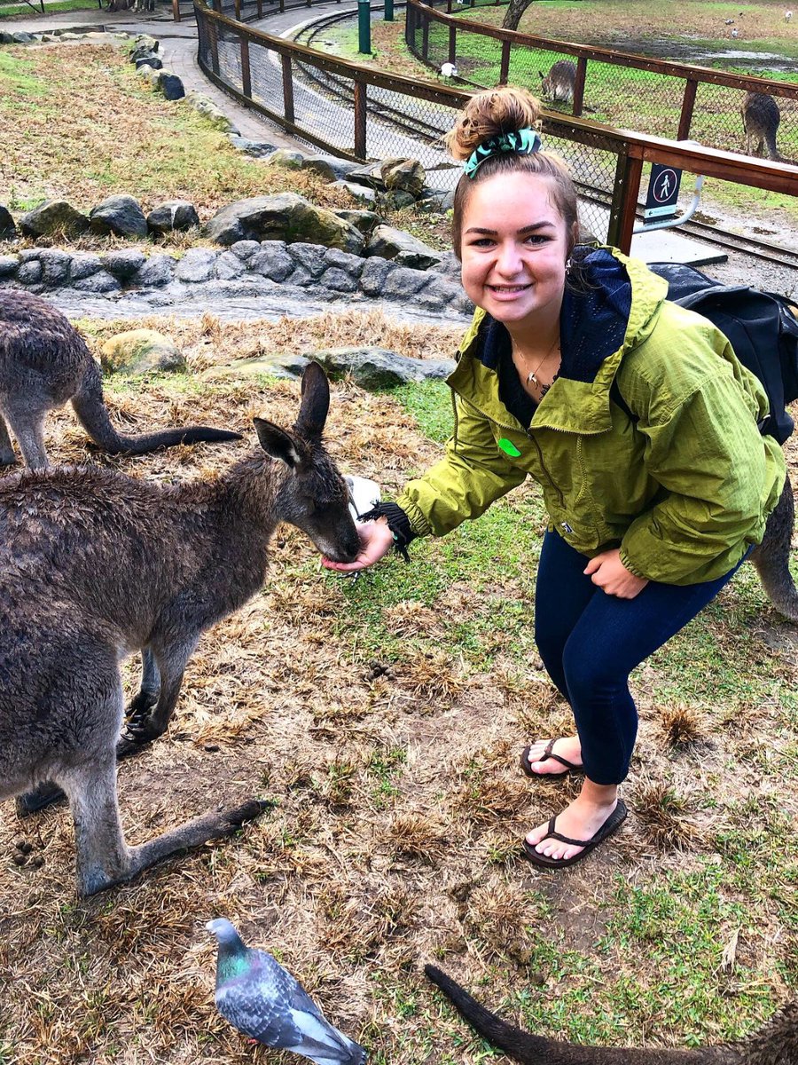 ECU_Honors's tweet photo. Study abroad gives students the chance to take part in unique experiences.  🇦🇺

This #PirateNationGives support our study abroad fund to help other students embark on adventures ➡️ https://t.co/M64C2M0jGn https://t.co/w1vnxGFjKZ