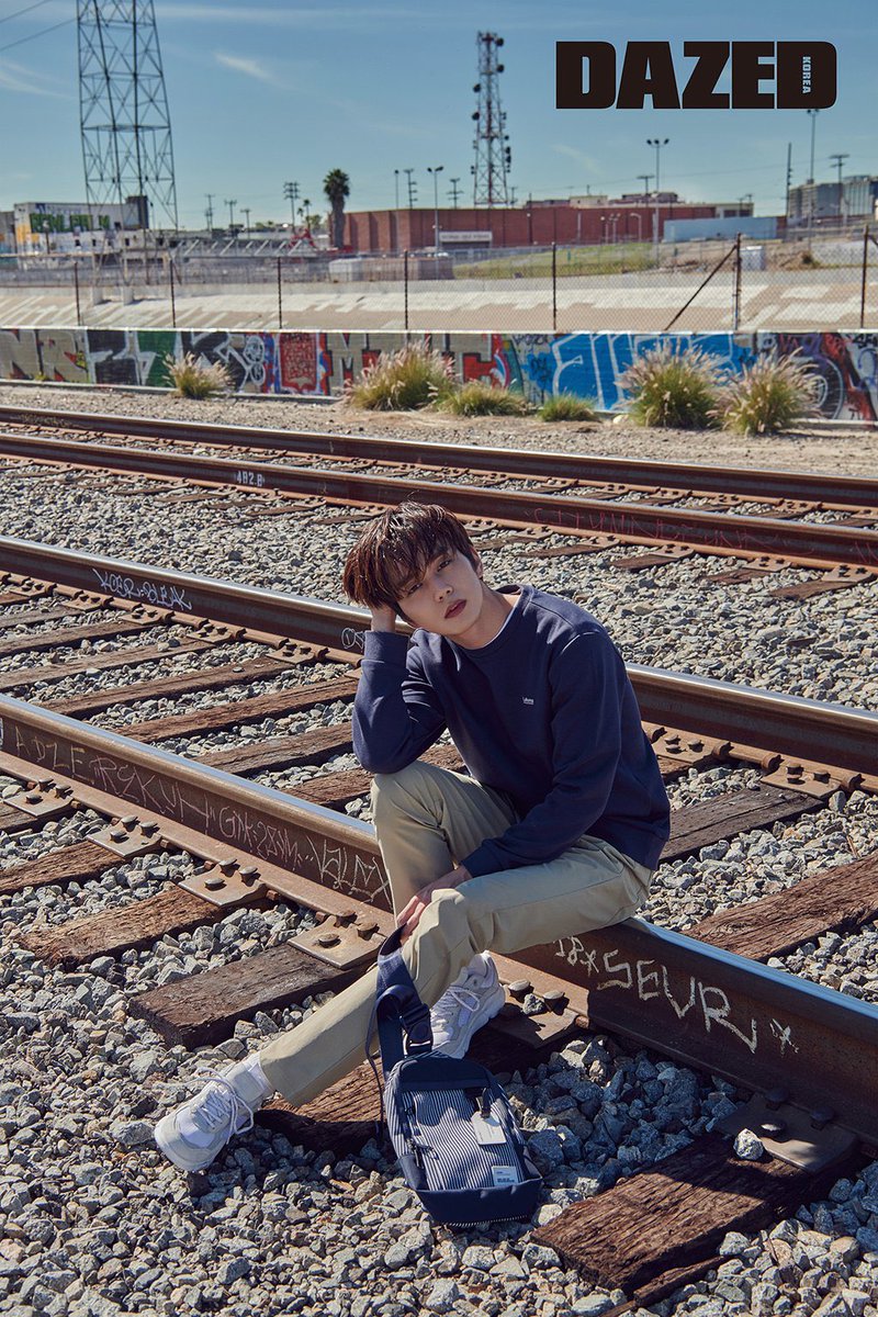 onlyoo93's tweet photo. (이 새벽에 최애사진 올리고가기) https://t.co/x0cCLHpUXw