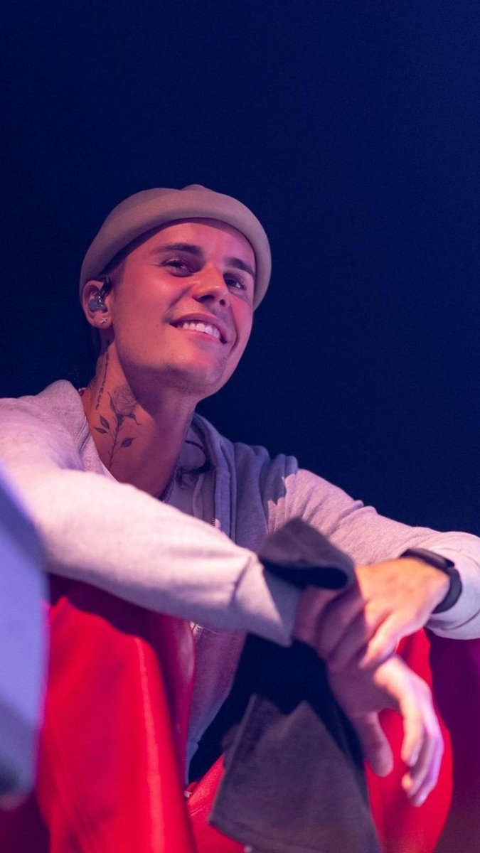 ibeliebersmx's tweet photo. 🧵| Abro hilo de fondos de pantalla para tu celular de Justin Bieber.

Edición #JusticeTourDenver https://t.co/RPpSAj0aCC