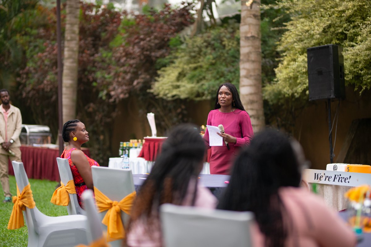 PollicyOrg's tweet photo. "For a long time tech designers were all white men, today I am excited to be seating near an African and specifically a woman challenging the status quo developing tech for feminists community" - Eunice Musiime from @amwaafrika
#PollicyAt5 #BreakTheBias #PollicyDAP https://t.co/JQFE4DF7Ia