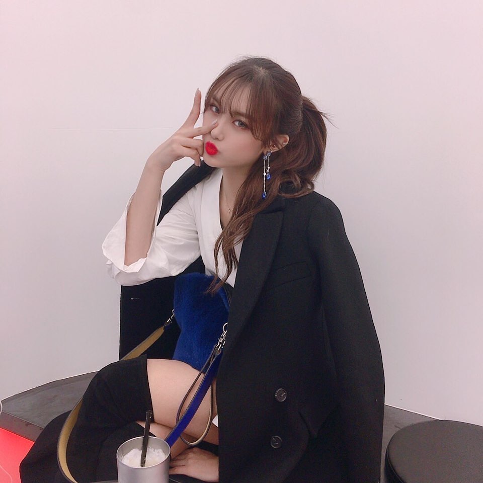 aisha_hourly's tweet photo. #에버글로우 #아샤 #EVERGLOW #AISHA https://t.co/OyOuPZTrFI