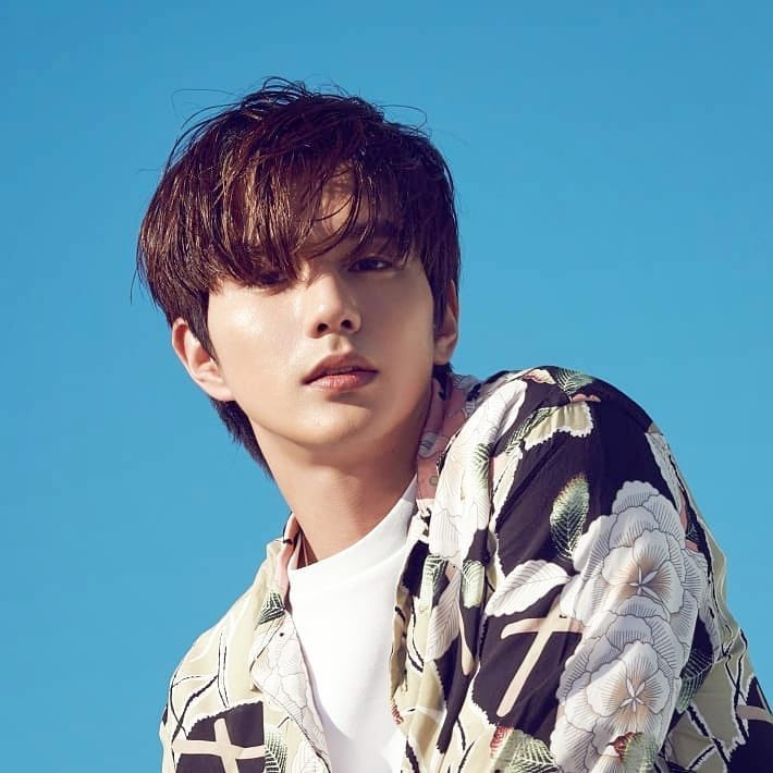 onlyoo93's tweet photo. 어메이징 용안 https://t.co/NthOrCTFO3