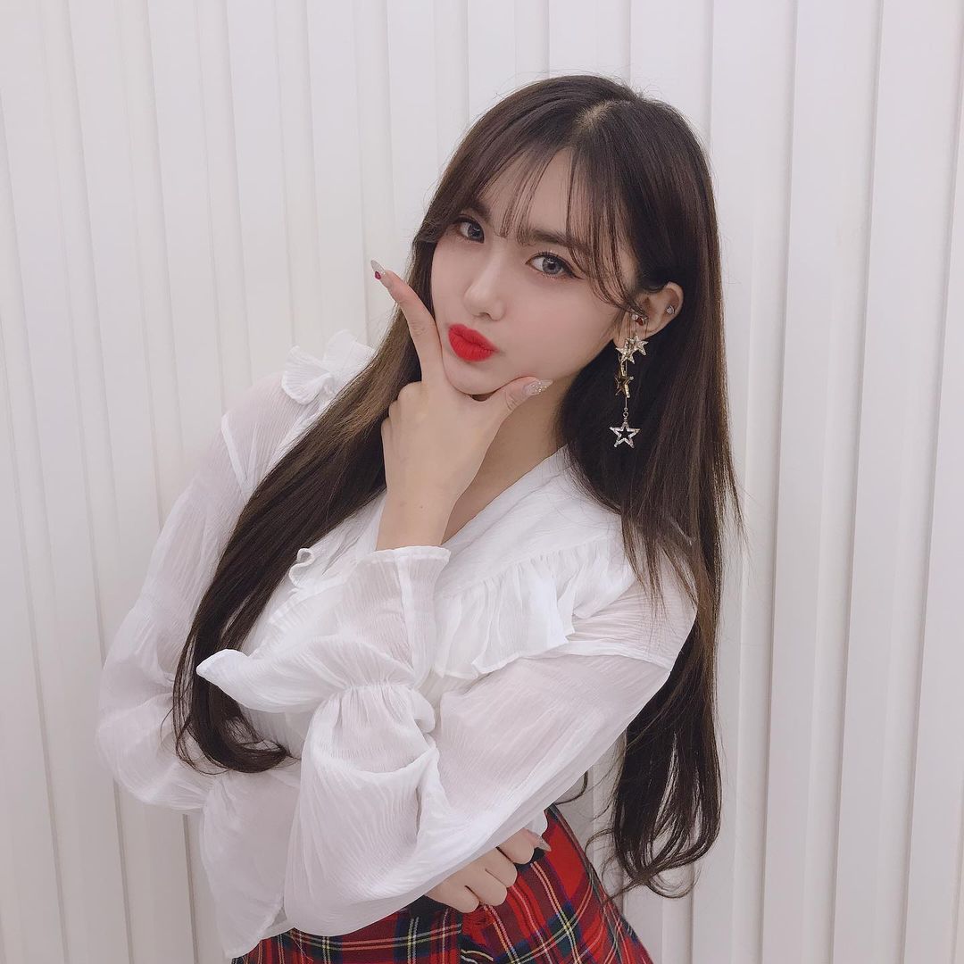 aisha_hourly's tweet photo. #에버글로우 #아샤 #EVERGLOW #AISHA https://t.co/E6qrzR18MN