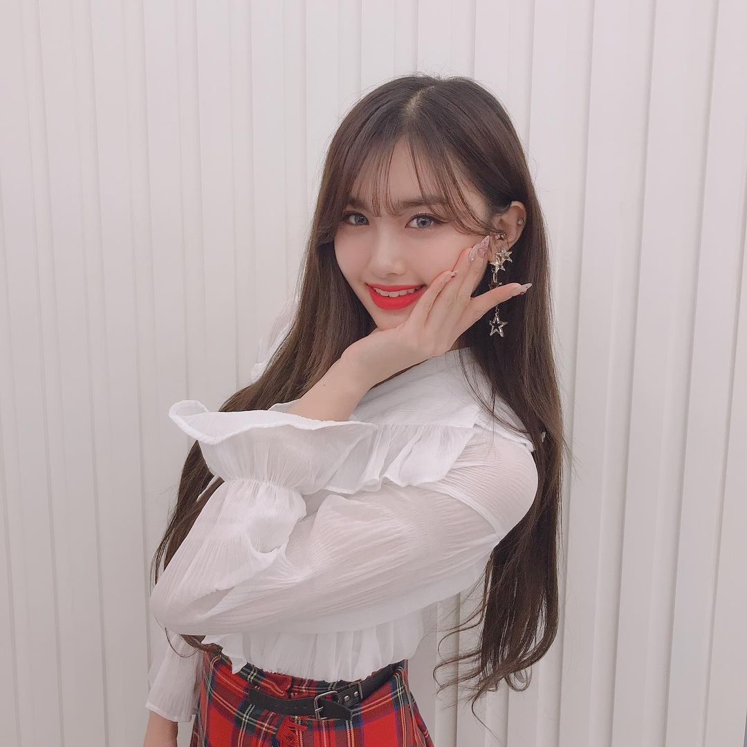 aisha_hourly's tweet photo. #에버글로우 #아샤 #EVERGLOW #AISHA https://t.co/DL5Z2hmi1j