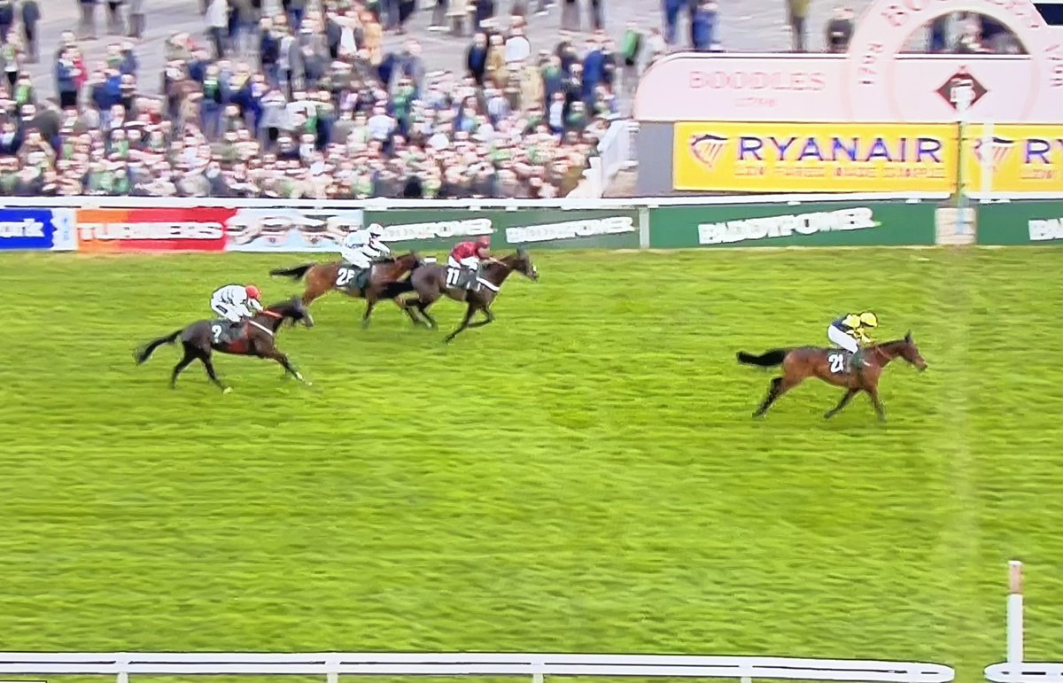 amajox's tweet photo. Congratulations leading @amajox #LucyTurner WINS #FulkeWalwyn #KimMuir sponsored by #JRLGroup @CheltenhamRaces @VenetiaWRacing #Chambard #20ran #topride #topjock 👌👏👏👏👏👏 https://t.co/jtc0I2oXKp