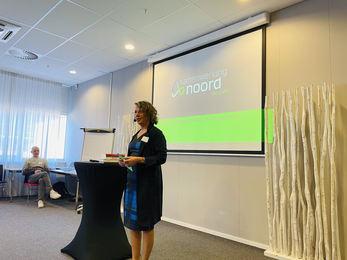 basbaalmans's tweet photo. Op @samennoord event Digitale Transformatie aanwezig voor @GDBC_RUG met onze digital readiness scan . @HassertFred @wijnandaalderin https://t.co/V8z3936jqt