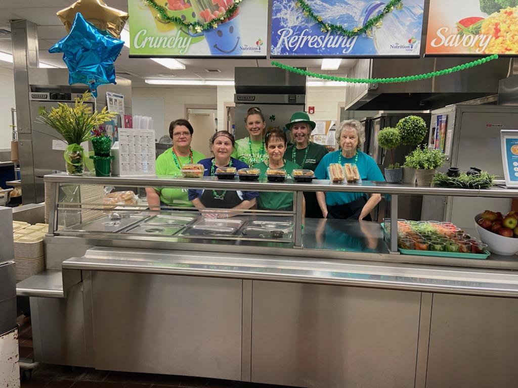 TNG_Hazleton's tweet photo. Happy St. Patty's Day from HASD Cafeteria Crew! https://t.co/UCSxOtd95U