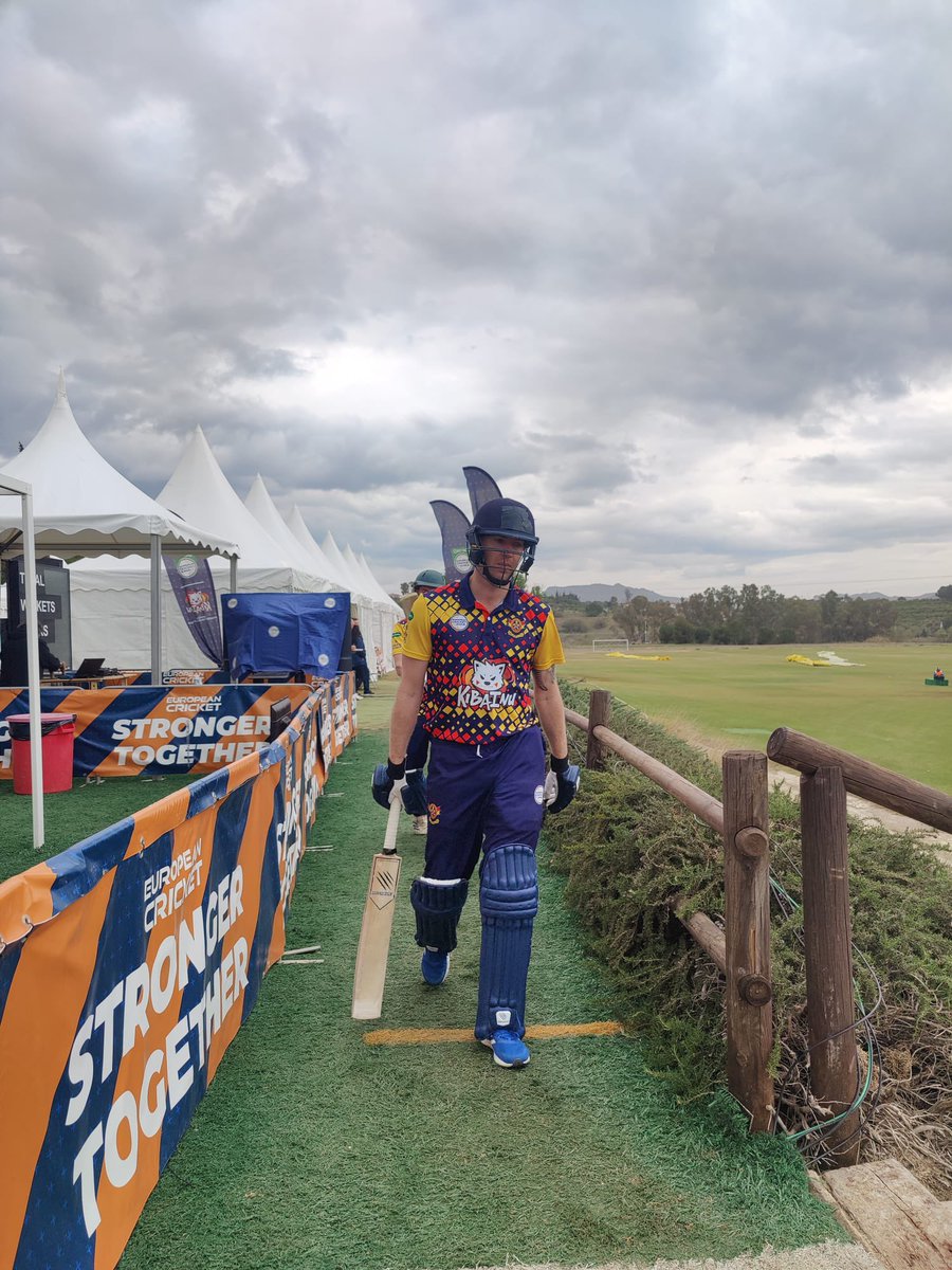 CIParticipation's tweet photo. Bad luck lads, but 2-from-4 today puts @brigade1906 in a decent position to make Finals Day on Saturday. πͺπ»
#GoBrigade @NWCricketUnion βοΈπ https://t.co/4boRXGlR3z