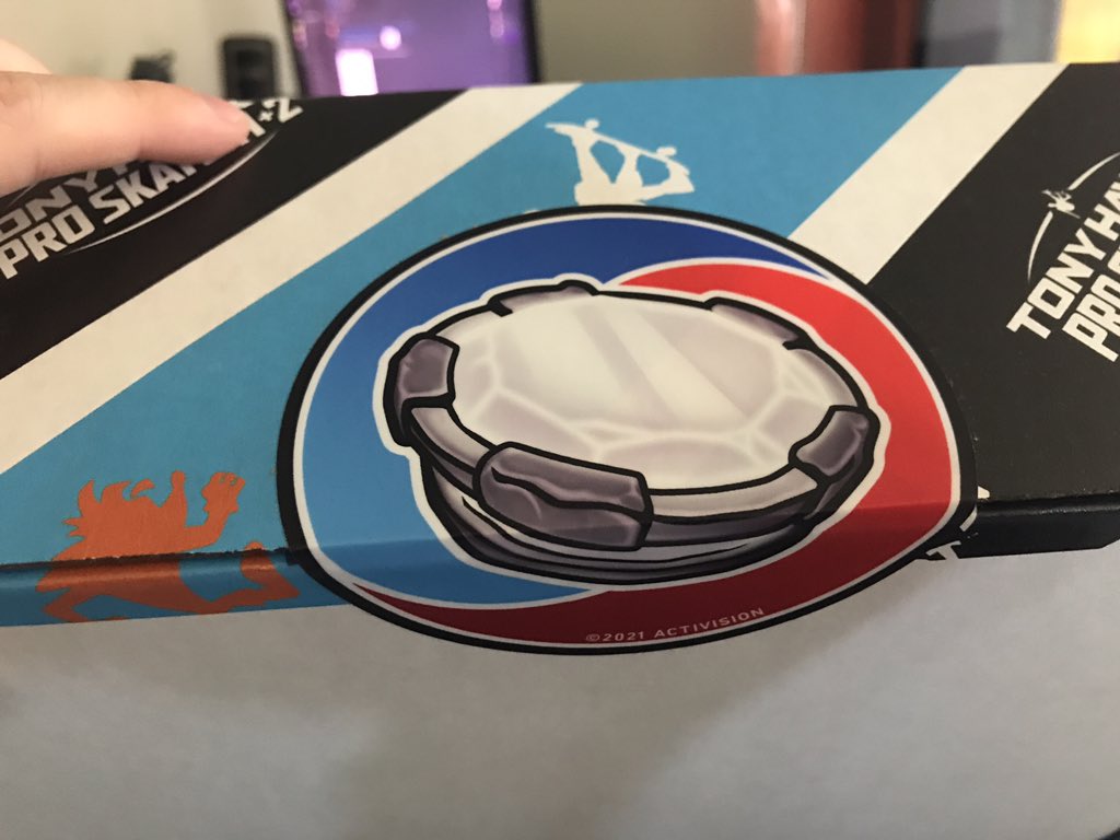 [Imagem: FOEglP7XIAIVwN1?format=jpg&name=large]