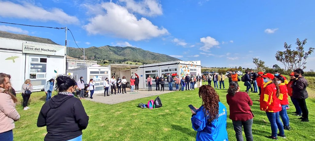 SlisCBolivar's tweet photo. El Jardín Infantil Rural Aliso de la vereda el Mochuelo de @SlisCBolivar, por primera vez desde la ruralidad, es la sede para el desarrollo de la agenda del Comité Local de Infancia Adolescencia y Familia COLIAF, espacio garante de los derechos de la niñez y las familias. https://t.co/gQtLj8V1c4