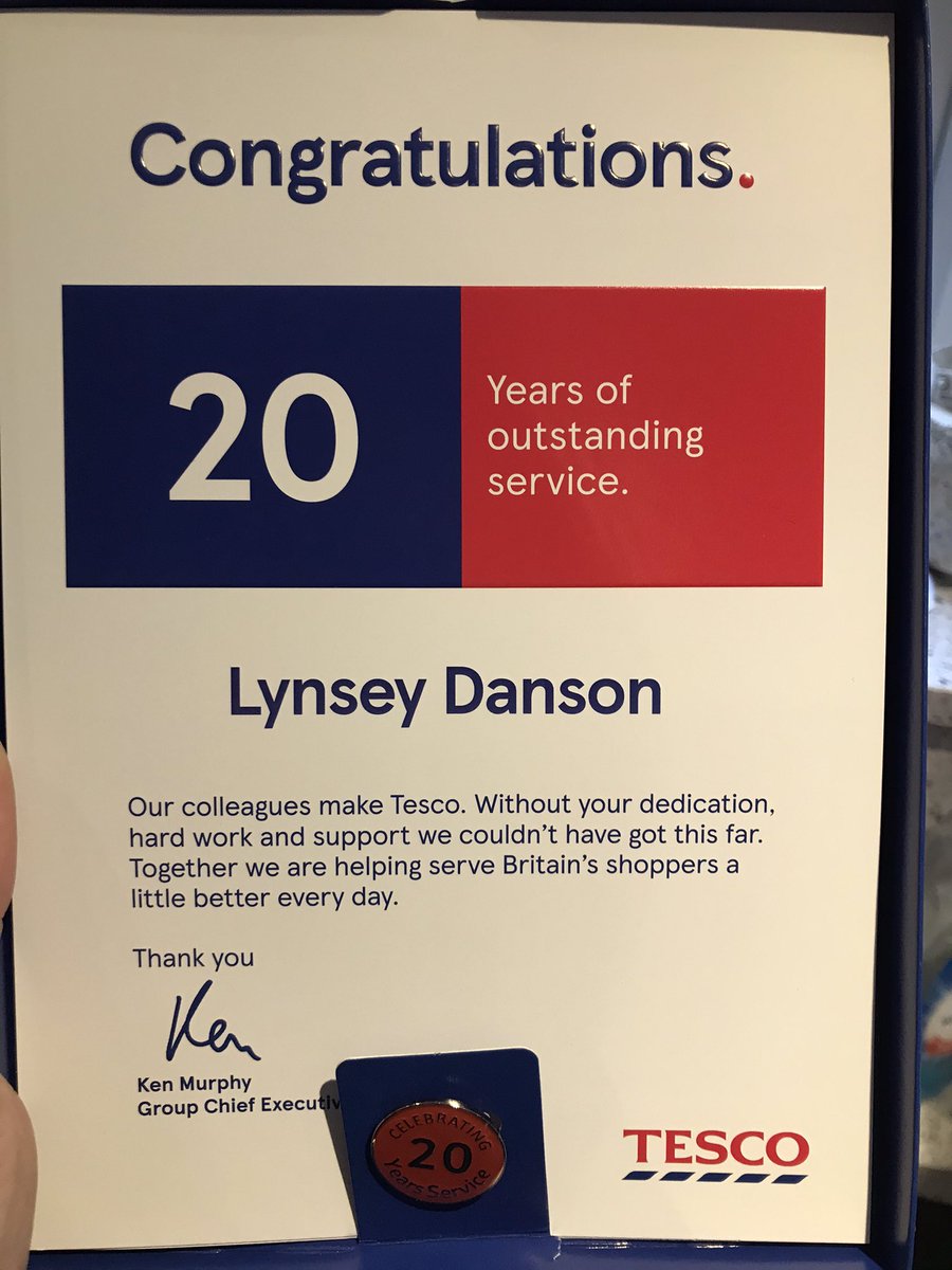 CoxLynsey's tweet photo. Can’t believe it’s been 20 years! Met some pretty amazing people along the way 🥳🤩 https://t.co/GvyIgLfu5Q