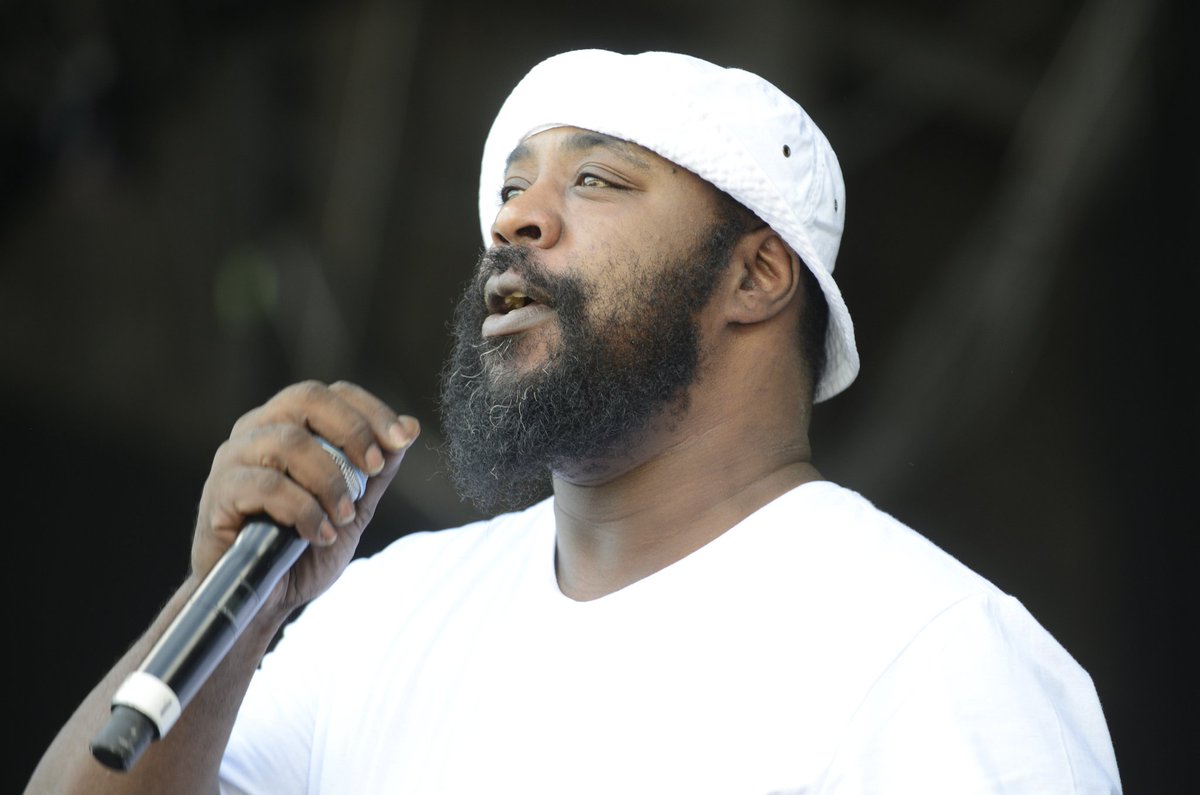 BIGGERMANZ's tweet image. #happy50thbirthday to the late great @SeanPrice (rip) #seanliveson #tightpantsfreezone