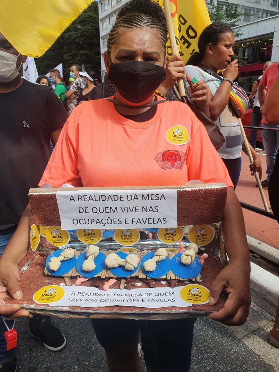 Acontece agora o ato pela manutenção da suspenção dos despejos e remoções forçadas. #DespejoZero #ProrrogaADPF