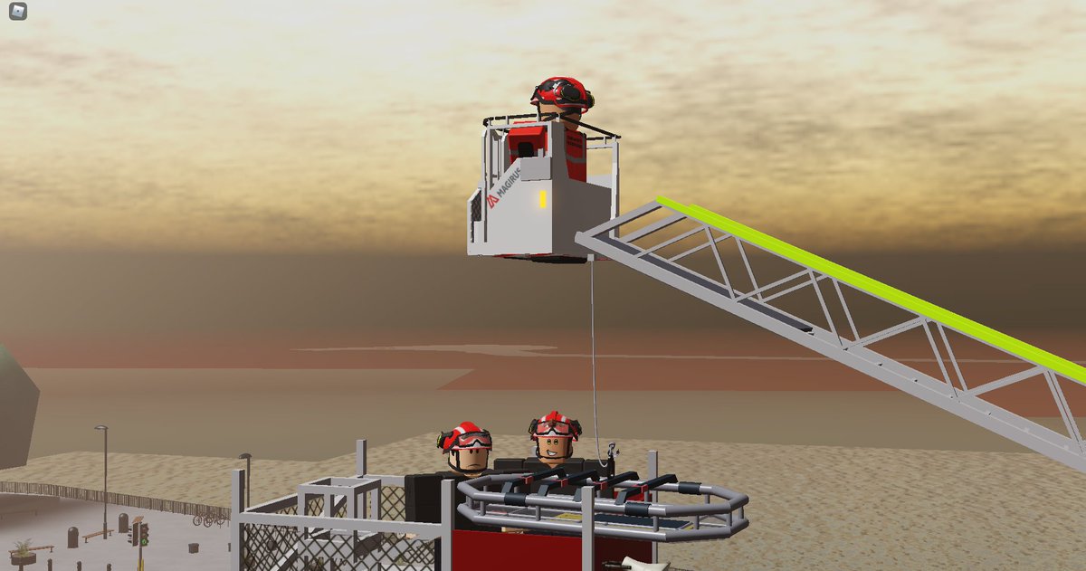 B_xnno's tweet photo. Brilliant training with the @GmfrsTRURblx Today, Testing the capabilities of the Turntable Ladder with a stokes basket.  

@ROBLOX_GMFRS @GmfrsTRURblx 

#GMFRS #TRU #Training 
[Not affiliated with real life] https://t.co/ImwXReCAk7