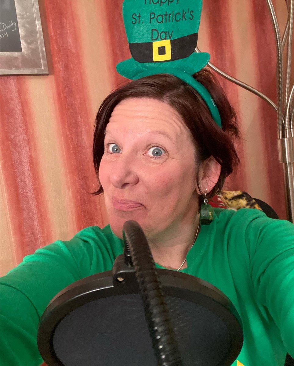 laughinglu's tweet photo. Put some Irish spring in your step! Prepare for this Saturday’s parade by listening to my podcast about Cheryl, someone who marches to the beat of her own drum. https://t.co/zLk3xGCHkq #scrantonparadeday #StPatricksDay #podcastsbywomen #scranton https://t.co/poOjzvjD9d