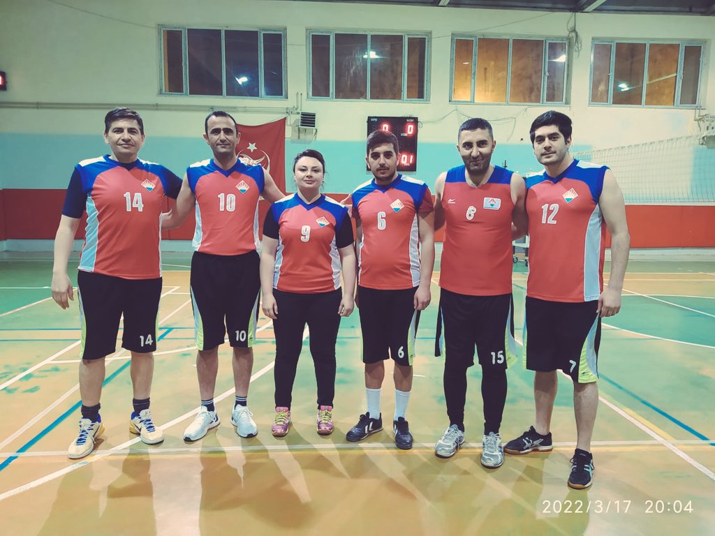 guldag_orhan's tweet photo. 🎯Van ilinde gerçekleşen kurumlar arası"VOLEYBOL" turnuvasında Topaktaş Ortaokulunu setlerde "25-21" / "25-23" yenerek tüm spor müsabakalarında namağlup ilerliyoruz..💯💪

@matlihannn 
@AtlihanMumtaz 
@fatlihann 
@ismailK08300410 
@f_samtklc 
@bucak_eyyup 
@bahcesehir_van https://t.co/e3eUQqPiud