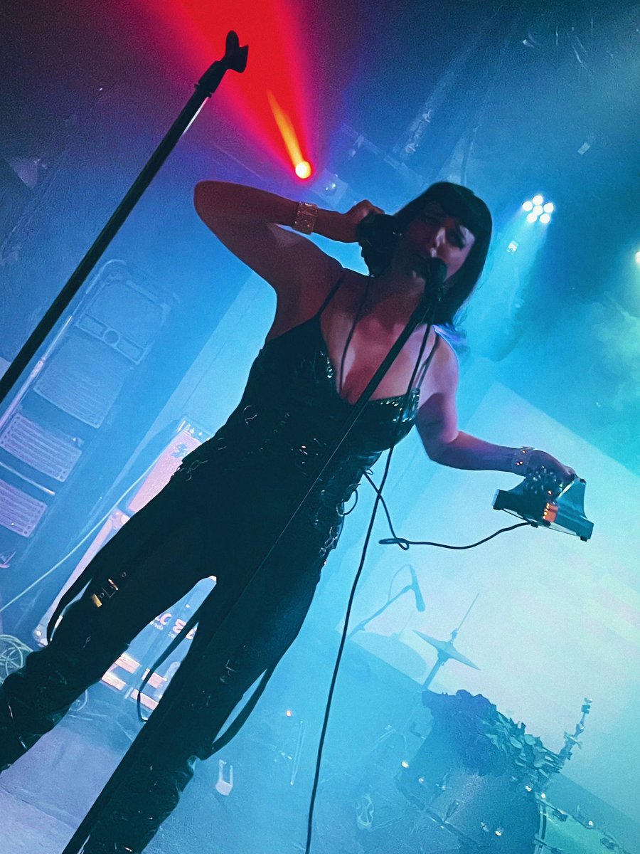 SXSWalls tweet media