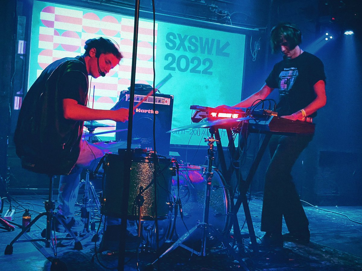 SXSWalls tweet media