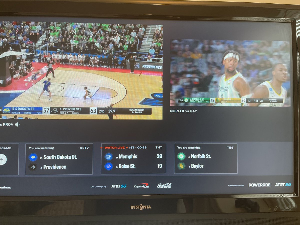 gguerman's tweet photo. #Marchmadness is back and this UI is 🔥 https://t.co/z7YkoL9Svv