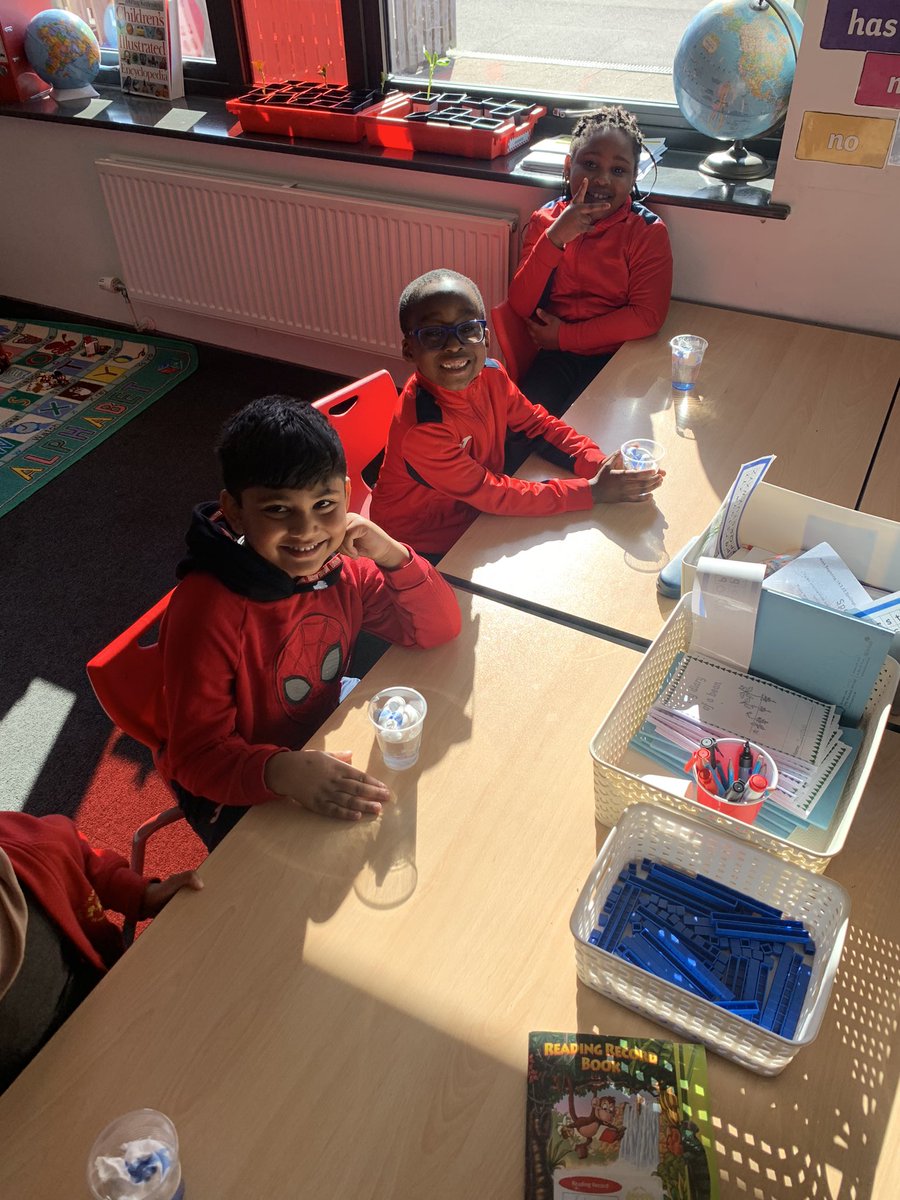 Science day has been full of experiments 🧪 <a href="/MissSCHannah/">sharonhannah</a>