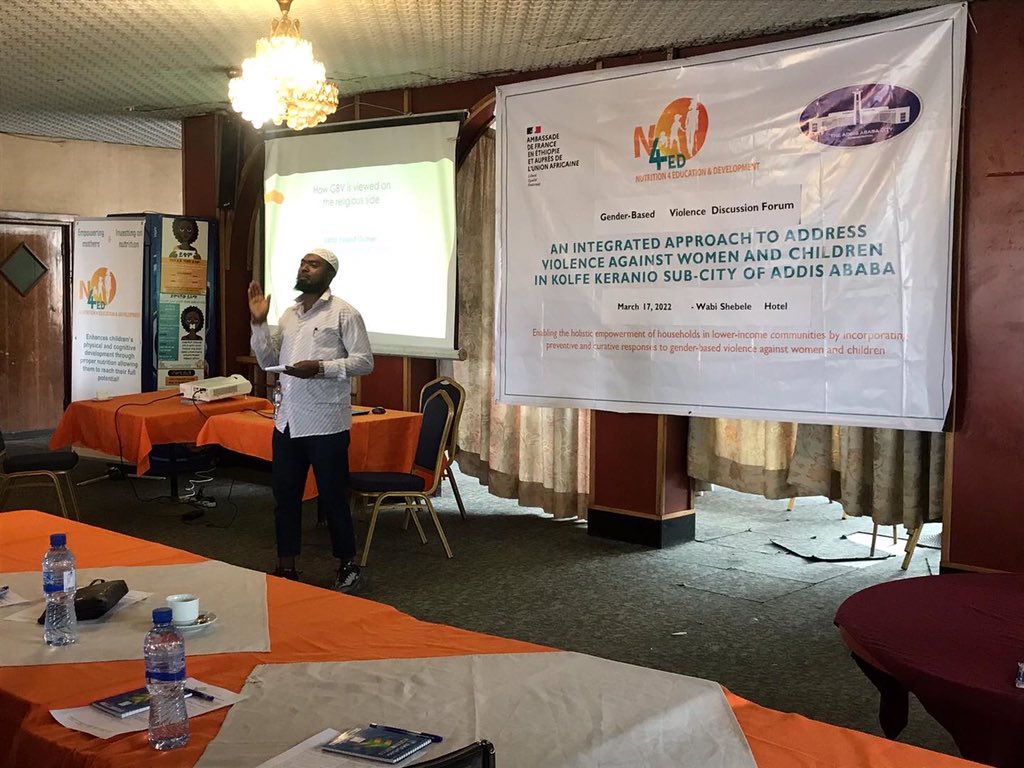 N4ED_Org's tweet photo. Religious leaders teaching about gender based violence and group discussion with our guests.
@AmbafranceET
#genderbasedviolence #genderbasedviolenceawareness #n4ed #teamn4ed https://t.co/mE1FL8m5WJ
