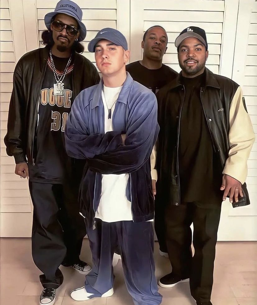 West sideee 😈🖖🖖🖖 #eminem #snoop #dre #icecube