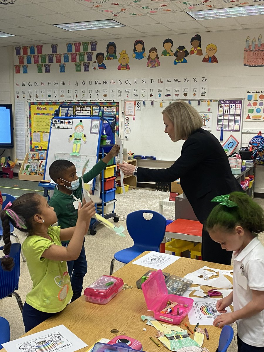 Mrs. Stockton Ed.S (@principaluces) on Twitter photo It’s definitely our lucky day <a href="/TheUnionCrossES/">Union Cross Elementary School</a> when Superintendent <a href="/TriciaTMcManus/">Tricia McManus</a> shows up!! Thank you for all your support! <a href="/wsfcs/">WS/FC Schools</a> It’s definitely our lucky day <a href="/TheUnionCrossES/">Union Cross Elementary School</a> when Superintendent <a href="/TriciaTMcManus/">Tricia McManus</a> shows up!! Thank you for all your support! <a href="/wsfcs/">WS/FC Schools</a>