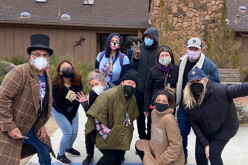 TheLaurelFdn's tweet image. A picture can tell a whole story and we are so grateful that @samys_camera always helps us capture the amazing magic that happens at camp! Thank you so much for donating a camera for Winter Family Camp to make sure we could get awesome photos like these!