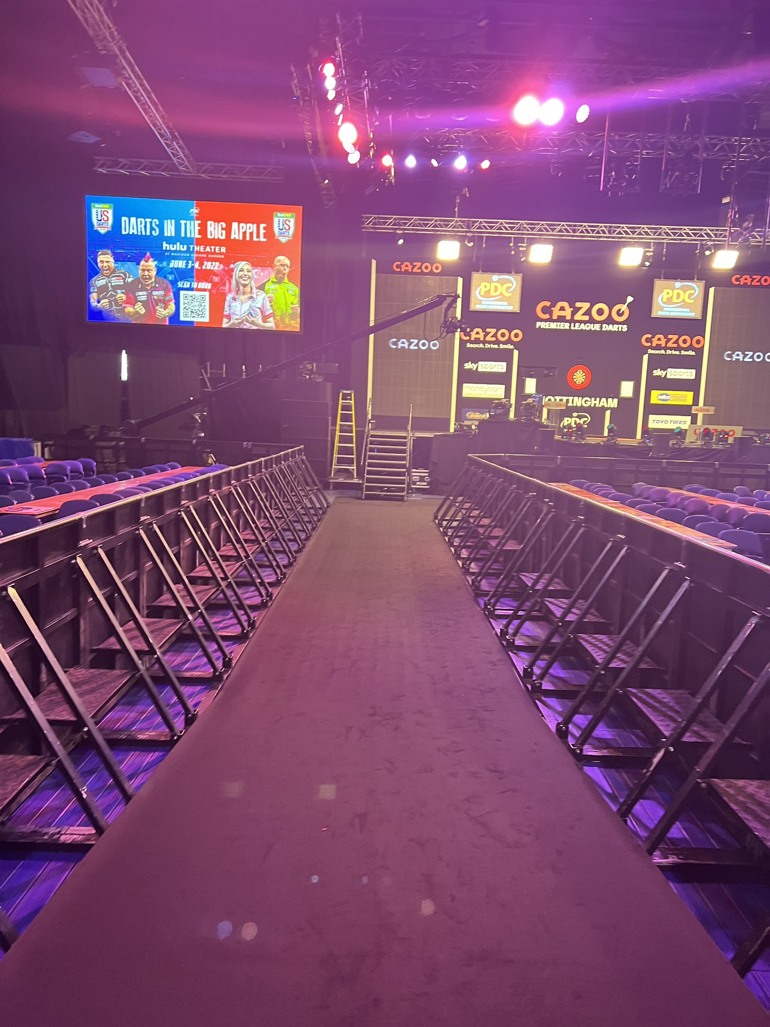 Online Darts on Twitter "The stage is set 😍😍…