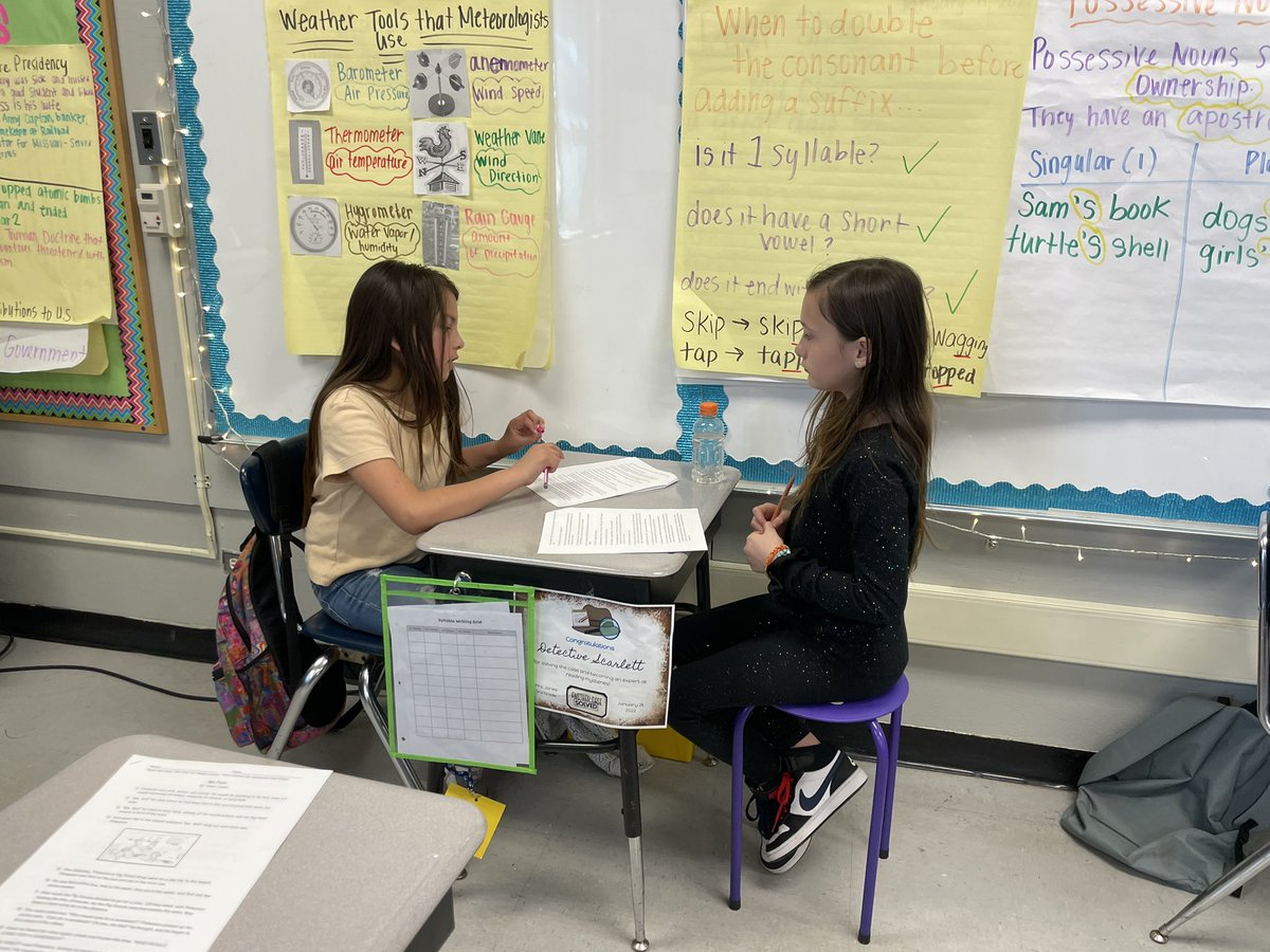 MrsBJones3rd's tweet photo. Synergizing and working on Map Practice! #isdthird #youotttobehere #ottbearcubs https://t.co/qz8WbIuSLV