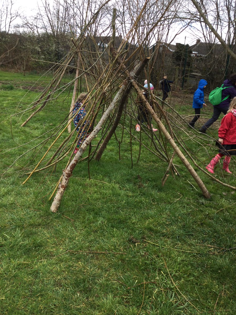 HTAClassWebster's tweet photo. We upscaled the shelters we made for a Lego man in DT over at @SconceDevonPark this afternoon and made these shelters! #HTADT https://t.co/eaOP6a2tGY