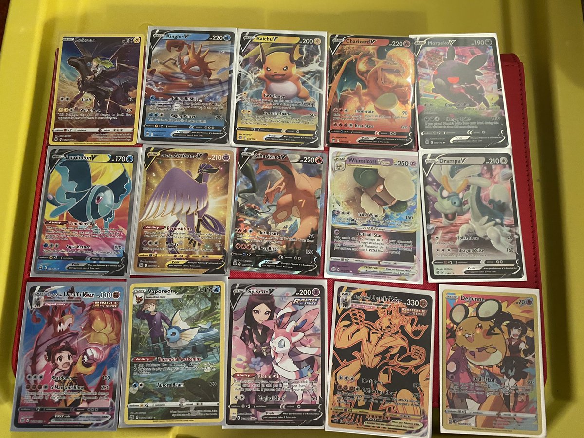 BigBox716's tweet photo. My pulls from a #BrilliantStars booster box! My second #CharizardAltArt !! #Pokemon #PokemonTCG https://t.co/CYF2hRBa6u