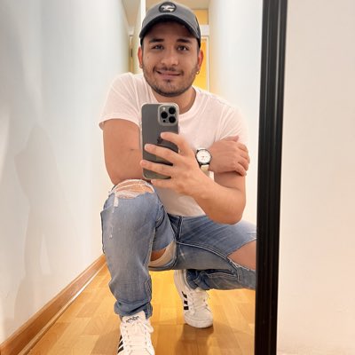 Carlos_lr10's tweet photo. #NuevaFotoDePerfil https://t.co/xO8HUXXARI