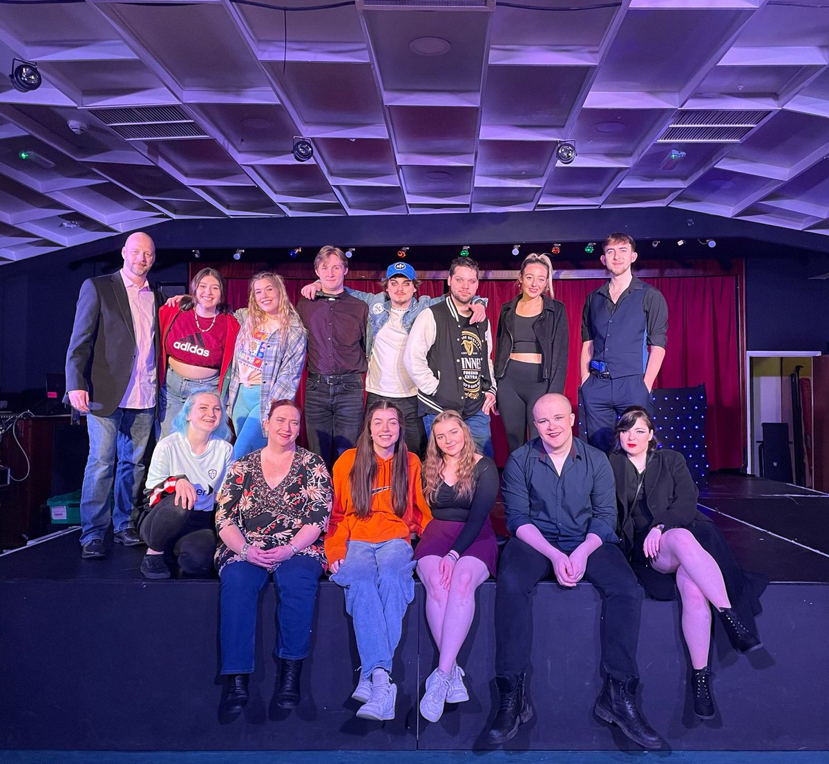 FINAL SHOW! <a href="/MillPerformance/">The Mill School of Performance</a> <a href="/SlungLow/">SlungLow</a> #actorslife #actor #RomeoJuliet #Shakespeare ❤️🎭