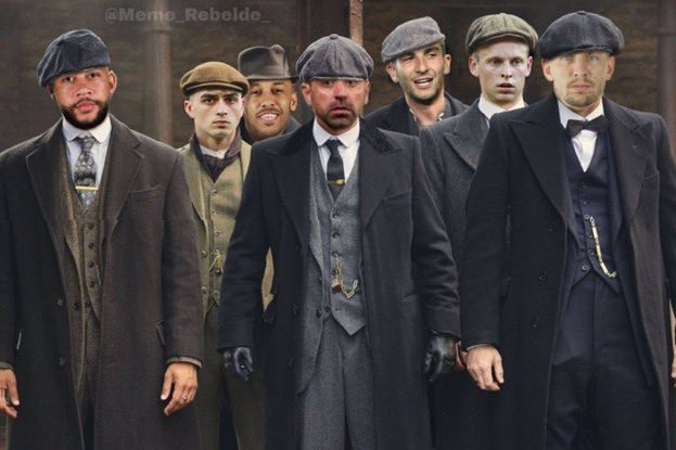 Chava7_'s tweet photo. Los Peaky Blinders van ya rumbo al Sánchez Pizjuán🤩 @27Aymann https://t.co/4elA15jppr