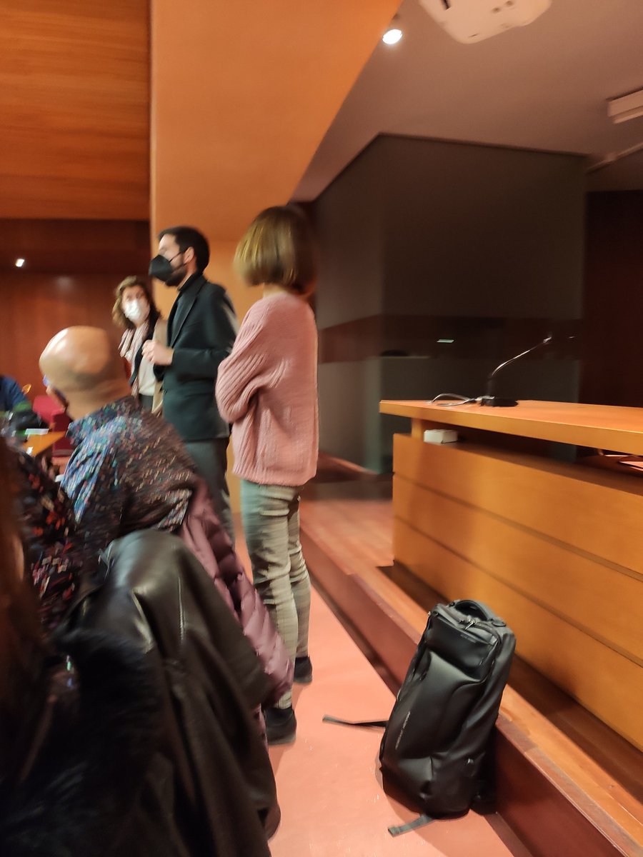 cepdemotril's tweet photo. Comienza Jornada de trabajo asesorías de educación infantil en @EducaAnd con la Jefa de servicio de planes de formación @ManoliFM . Nos da la bienvenida el director general de formación del profesorado e innovación educativa @antsegura https://t.co/huNVhQtyHW