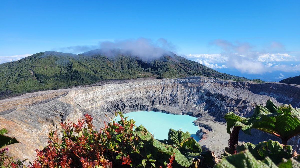 BuzzTheo's tweet photo. Volcan Poas, Costa Rica 
Was wonderful 

#nature #costarica #volcan #travel #trip #hike https://t.co/NAP1Wff8mh