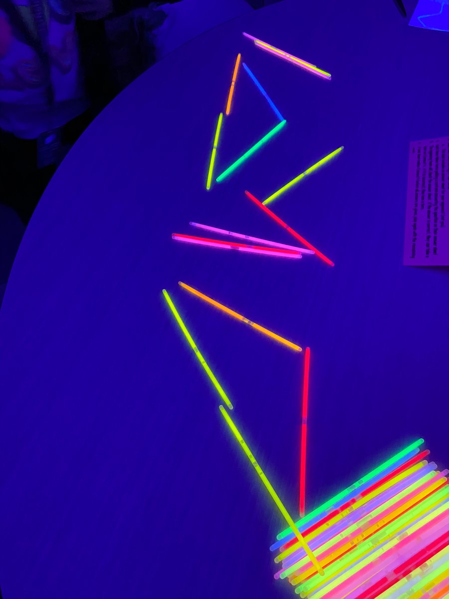 Elem_Magic's tweet photo. Today was glow day!! We learned about transformations and created different polygons with glow sticks in math. https://t.co/V1tNi0oLHC