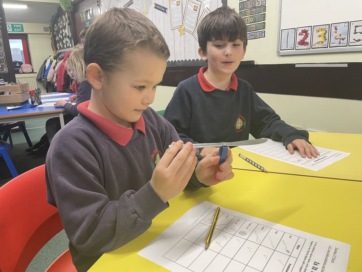 KMSMissKerridge's tweet photo. Today we enjoyed investigating to see if all metals are magnetic. https://t.co/UkjIxNtsFN