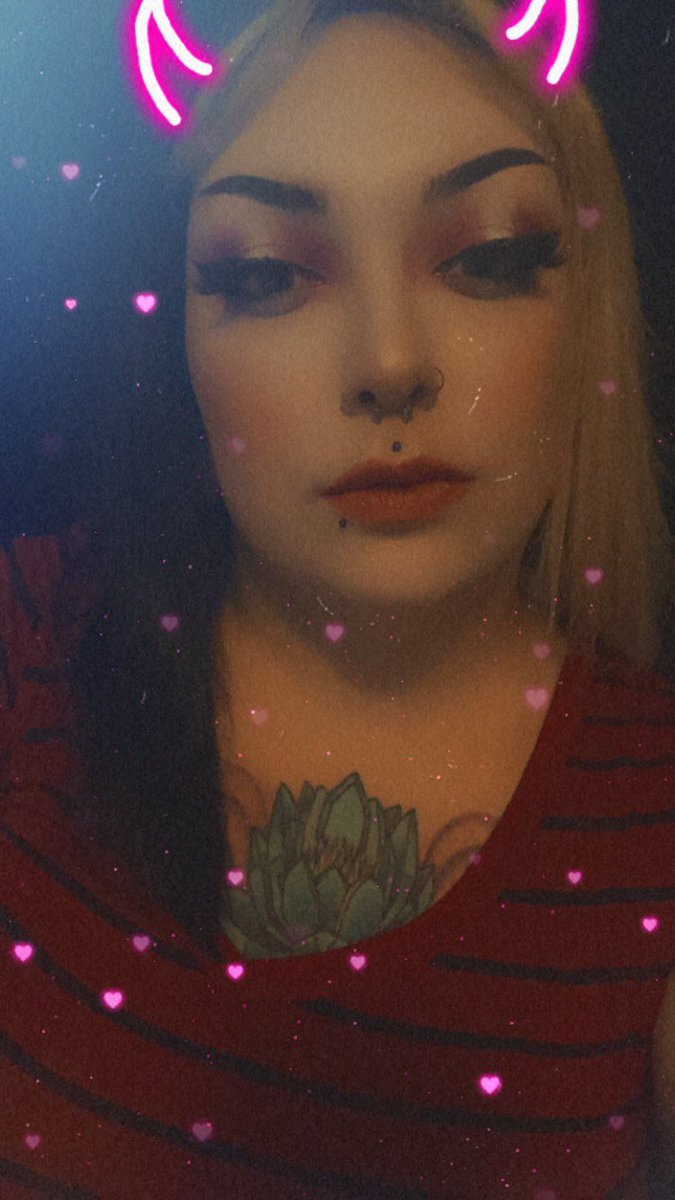 Subscribe to my page 💖 more content coming soon OnlyFans.com/cicivixen #sellingcontent #buyingcontent