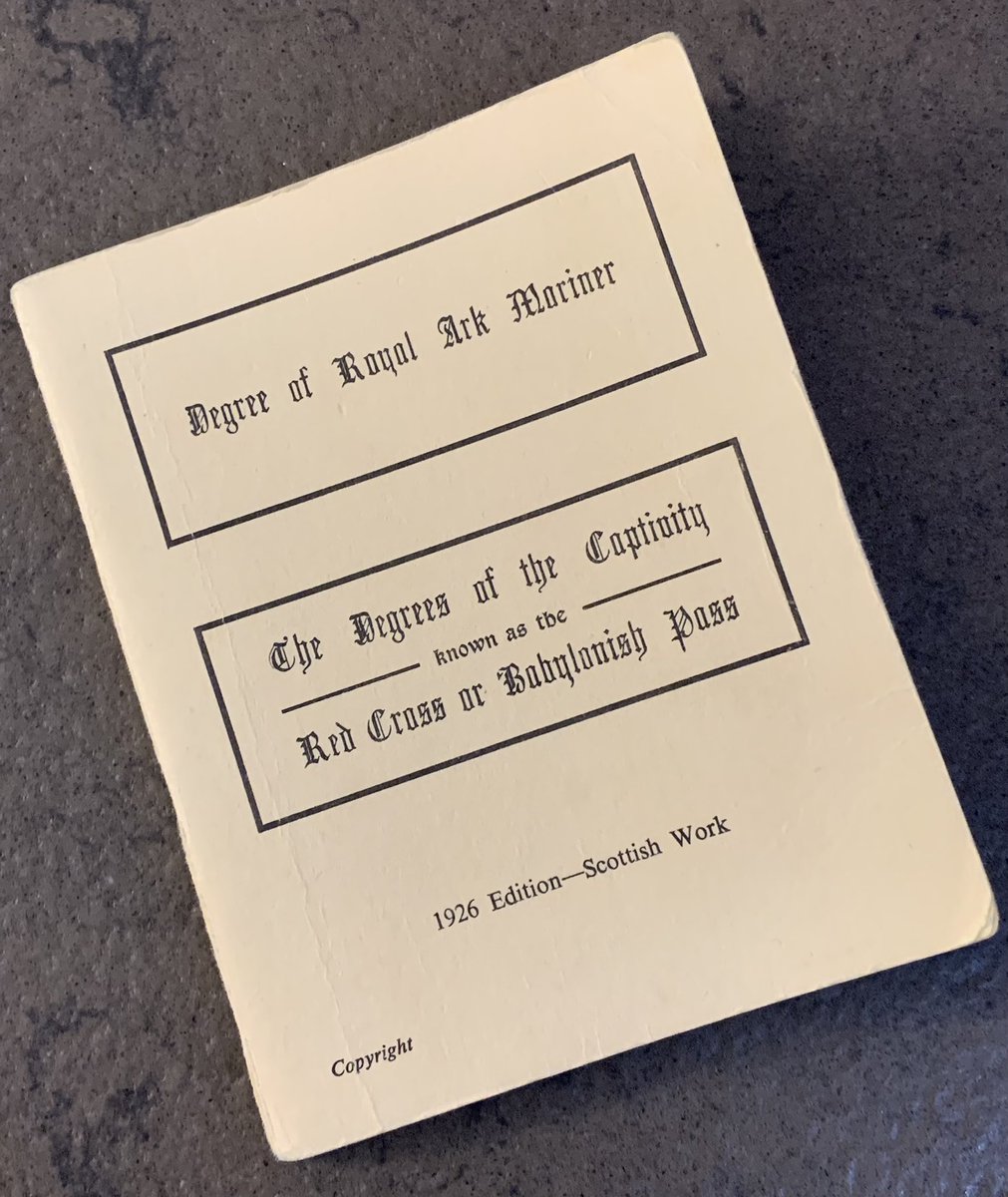 DundasRAC497's tweet photo. This thing may well be the end of me 😩
#lodgeandcouncil #royalarkmariners #redcrossdegrees #knightmasons #royalarchmasonry https://t.co/J9PQJpipnD