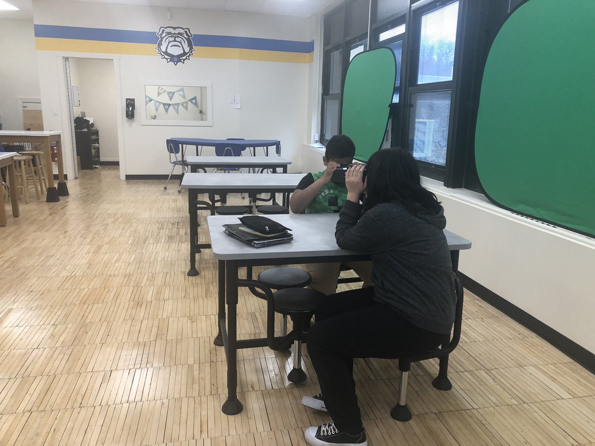 Thank you Mrs. Bethancourt for bringing your students to the ThinkCenter for virtual field trips today to practice speaking and listening skills. 5th grade traveled underwater. 6th grade looked closely at flight. 7th grade toured national landmarks. 8th grade explored Greece.