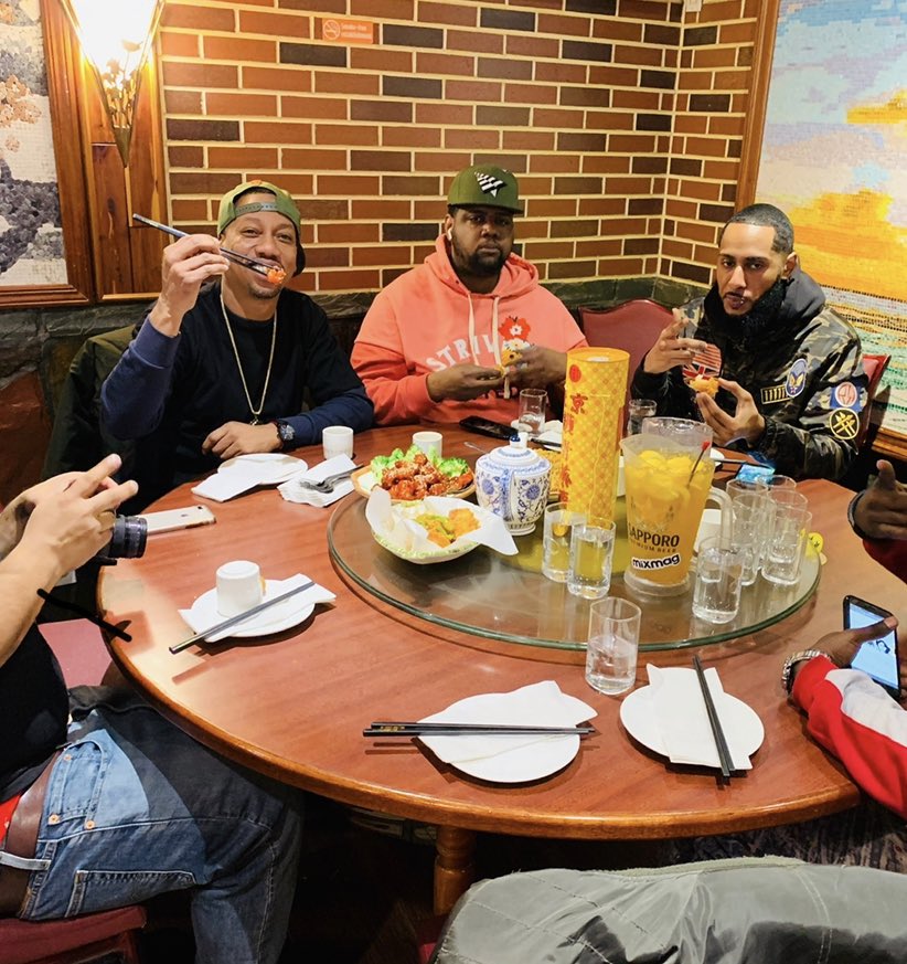 TheMusalini's tweet image. at the round table with sum real ones @planetasia @G4jag #youwasntthere