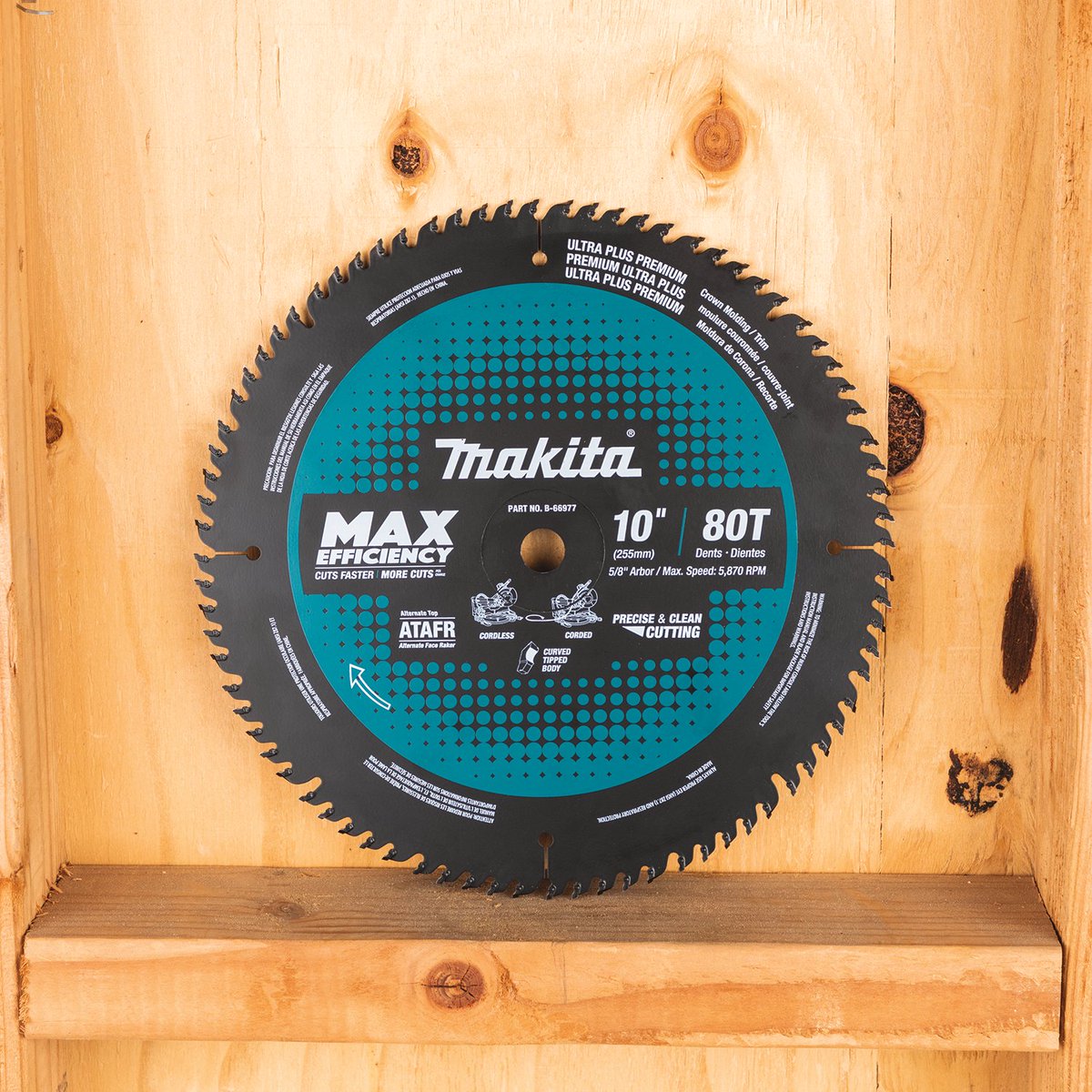 MakitaTools's tweet photo. The perfect combo: Makita LXT & XGT cordless miter saws and a Carbide-Tipped Max Efficiency Blade. The thin kerf design is engineered for smooth cuts, minimal material loss & less drag on the motor -- that means more cuts per charge compared to standard blades #maxefficiency https://t.co/0fOUHrm0hc