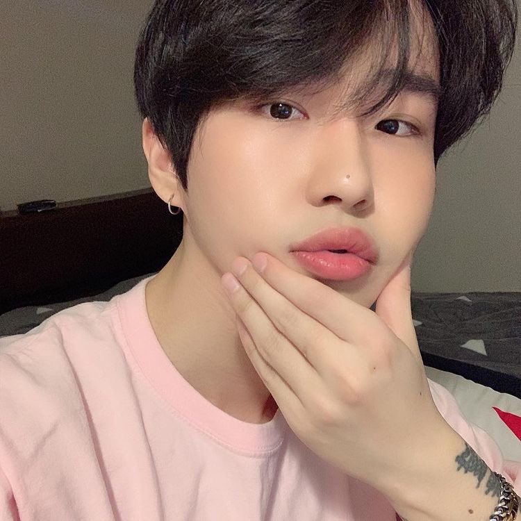 SilverxSnake's tweet image. 𝐓𝐡𝐢𝐧𝐠𝐬 𝐮𝐬𝐞𝐝 𝐭𝐨 𝐛𝐞 𝐦𝐮𝐜𝐡 𝐦𝐨𝐫𝐞 𝐬𝐢𝐦𝐩𝐥𝐞𝐫