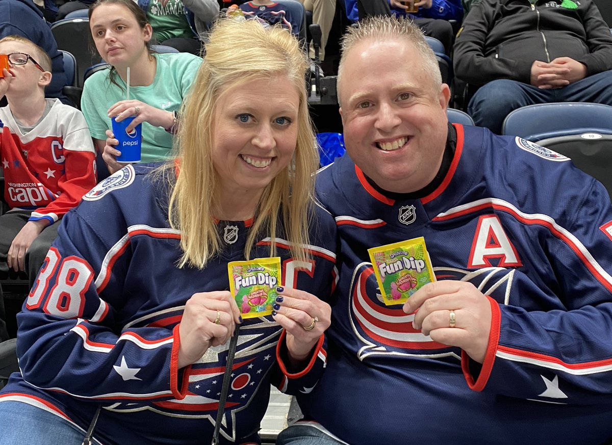 cjstapleton75's tweet photo. Time for some fun dip! #5thlinefundip #cbj https://t.co/O3AdPlXeVk