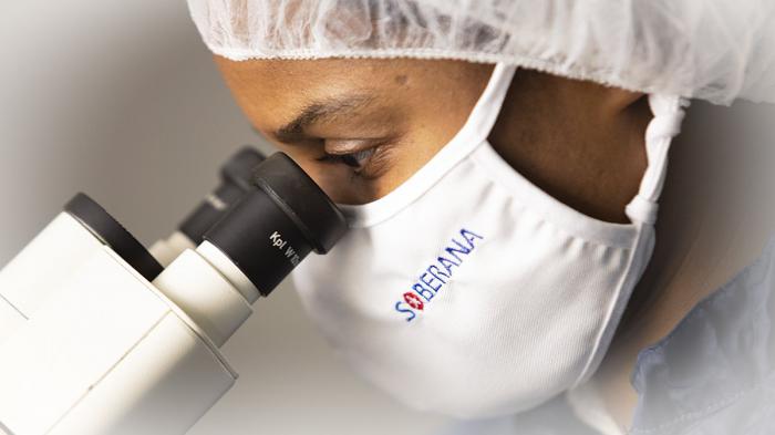 EMIDICT_CUBA's tweet photo. #SomosCuba con "C" de #Ciencia 

La #CienciaCubana al servicio del pueblo. #CubaVive https://t.co/EPiOS7AlCz